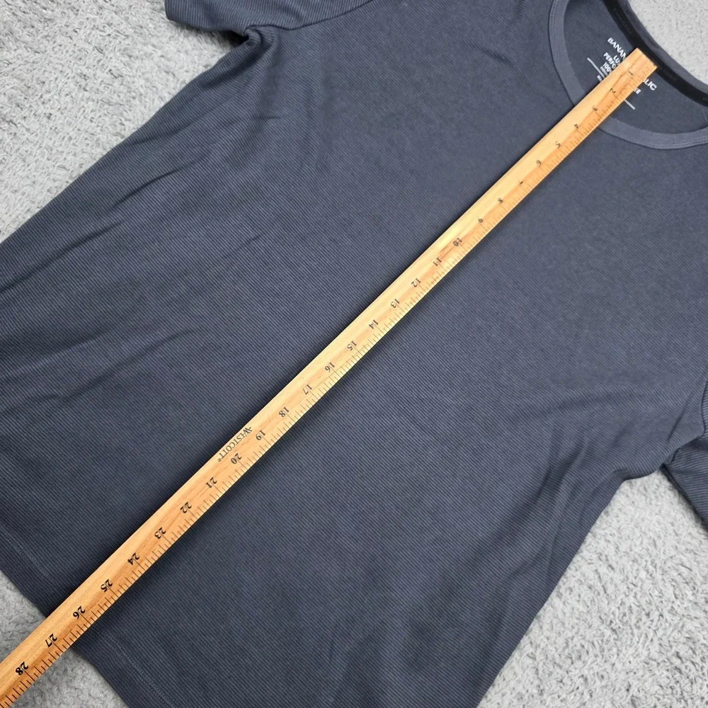 Banana Republic‎ Luxe Touch Performance Tee Mens XL Gray Textured Ribbed Cotton